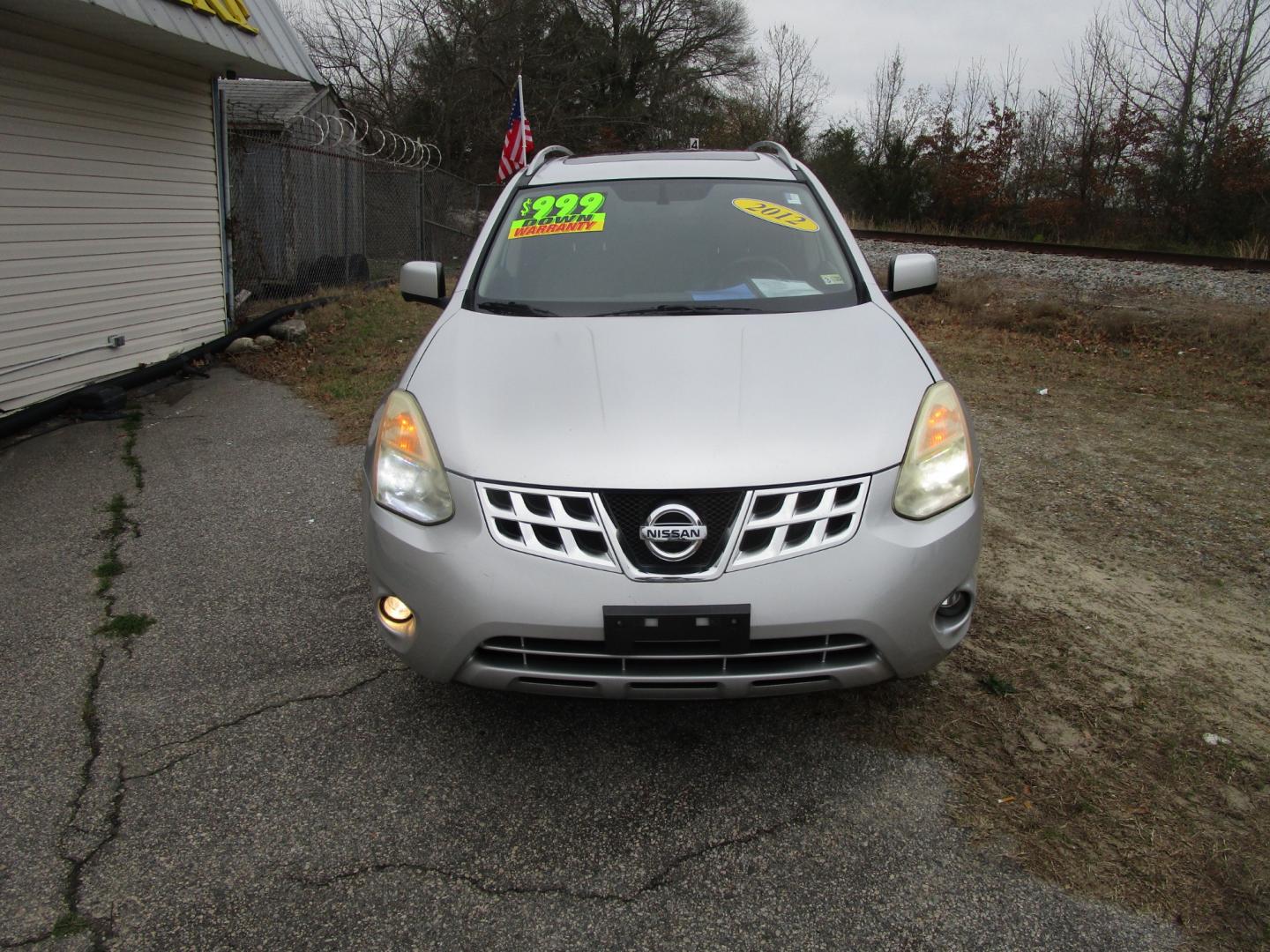 2012 Silver Nissan Rogue S AWD (JN8AS5MV7CW) with an 2.5L L4 DOHC 16V engine, Continuously Variable Transmission transmission, located at 2553 Airline Blvd, Portsmouth, VA, 23701, (757) 488-8331, 36.813889, -76.357597 - Down Payment: $999 Weekly Payment: $95 APR: 23.9% Repayment Terms: 42 Months ***CALL ELIZABETH SMITH - DIRECTOR OF MARKETING @ 757-488-8331 TO SCHEDULE YOUR APPOINTMENT TODAY AND GET PRE-APPROVED RIGHT OVER THE PHONE*** - Photo#2